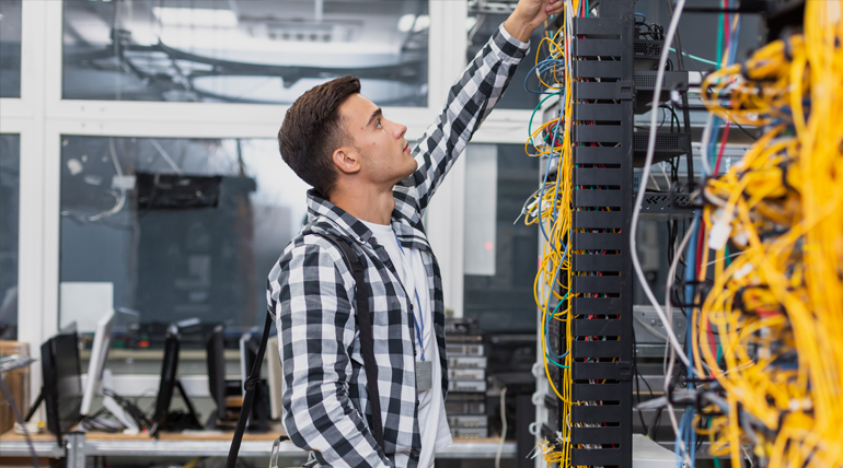 Başarı Sistem, Mikro Yazılım, Network Çözümleri